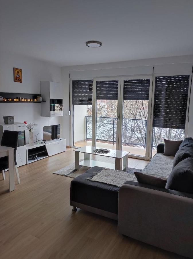 Nina Apartment Valjevo Exterior foto