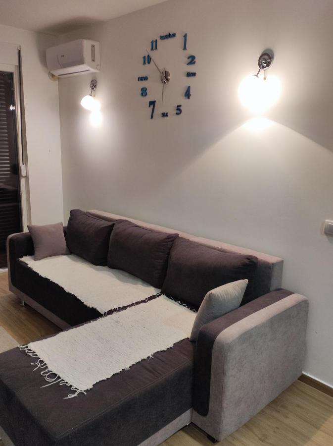 Nina Apartment Valjevo Exterior foto